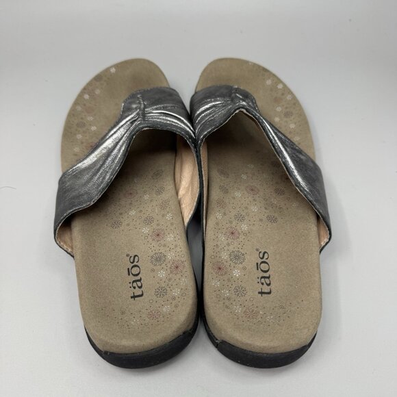 Taos Gift 2 Sandals Women's 9 Pewter Leather Comfort Thong Flip Flop Slip On - Picture 7 of 9